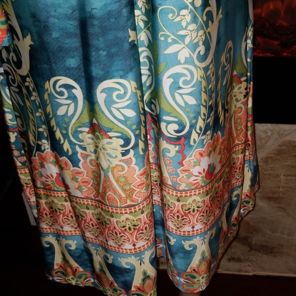 Multi Colored Dress - Picture 3 of 4